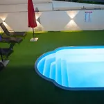 Neli - One Bedroom *