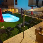 Neli - One Bedroom Appartamento Traù